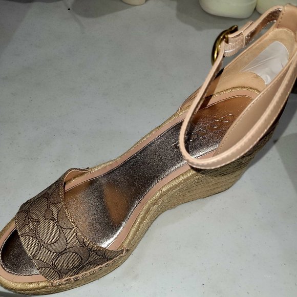 COACH  (NEW AUTHENTIC) WEDGES WOMEN SZ. 11 - Picture 1 of 4